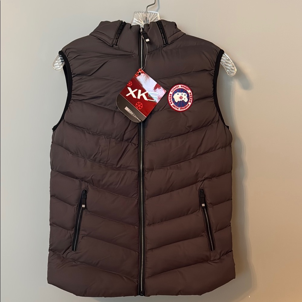 Canada Goose Gray Puffer Vest with Hood NWT!!!!!!